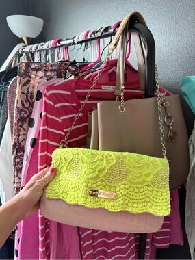 Betsey Johnson Neon Yellow Rose Lace & Cream UNFORGETTABLY FUN  Shoulder Bag